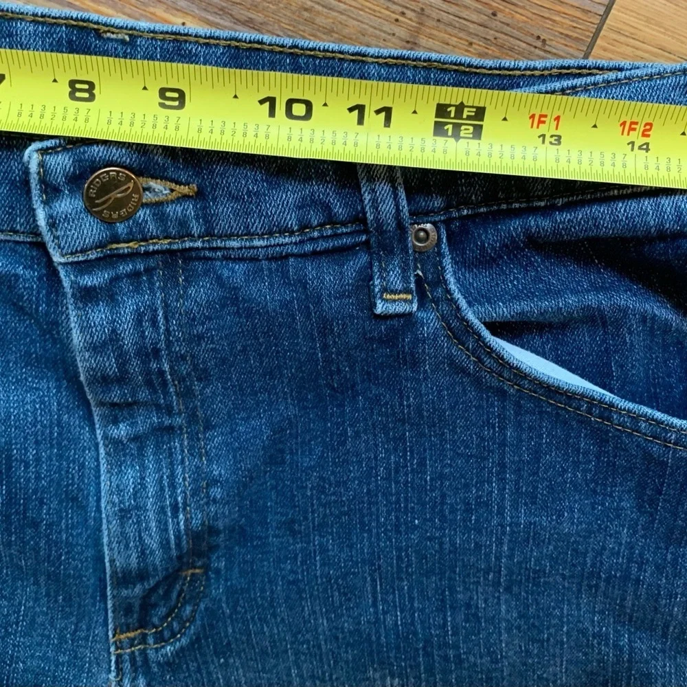 Riders Relaxed Jeans, Women’s Size 14 Petite, Blue Denim Relaxed Fit High Rise - Picture 8 of 13
